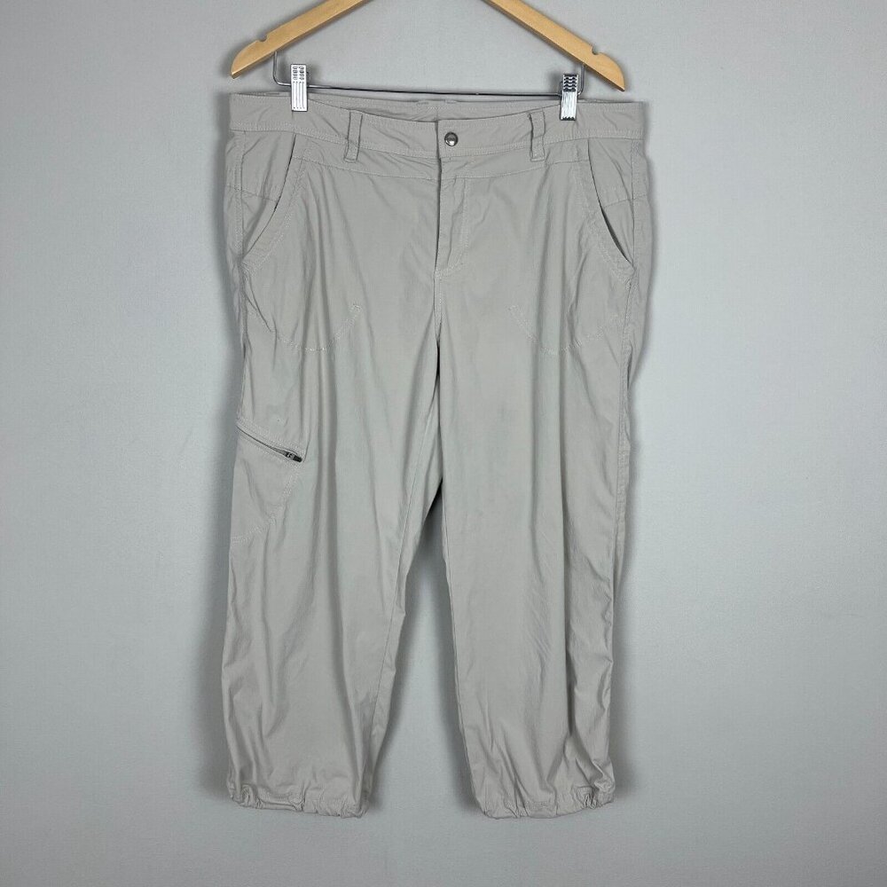 Eddie Bauer Capri Pants Womens 14 Tall Beige Nylon Hiking Outdoor Travel Casual